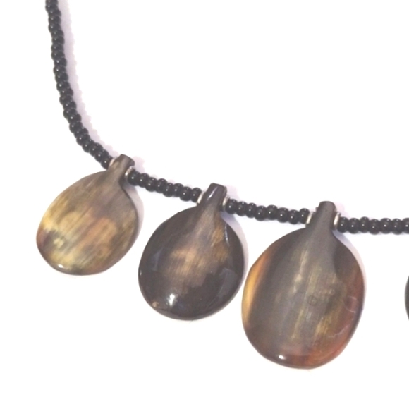 HANDMADE COW HORN BEADED BLACK SEED BEADED BARREL CLASP 19" NECKLACE - Picture 2 of 11